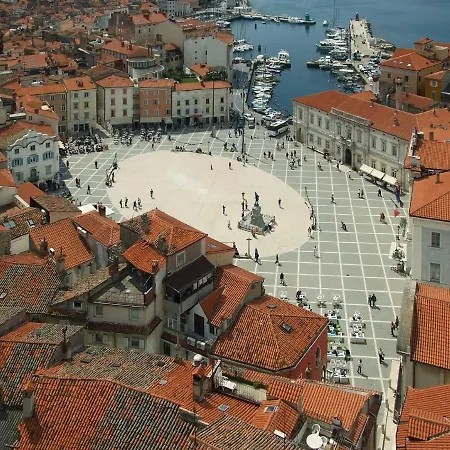 Artemus Studio Rozmanova Apartment Piran